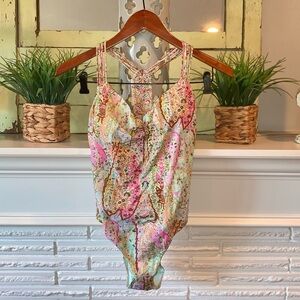 Victoria’s Secret High Cut Multi-Strap Racerback One Piece Swimsuit Size M